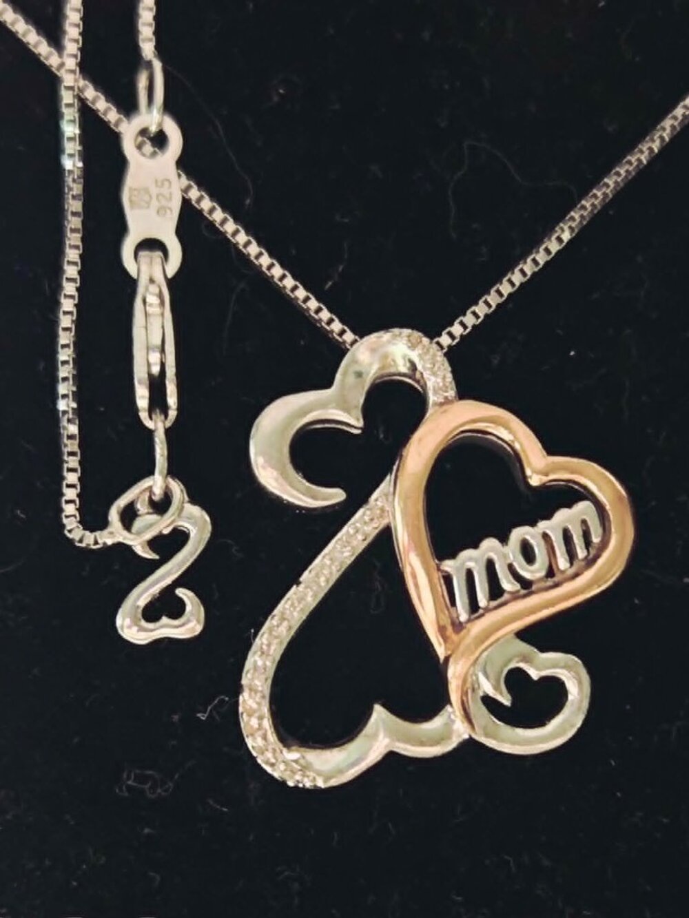 Open Hearts Family by Jane Seymour 1/20 CT. T.W. Diamond "mom" Heart Pendant